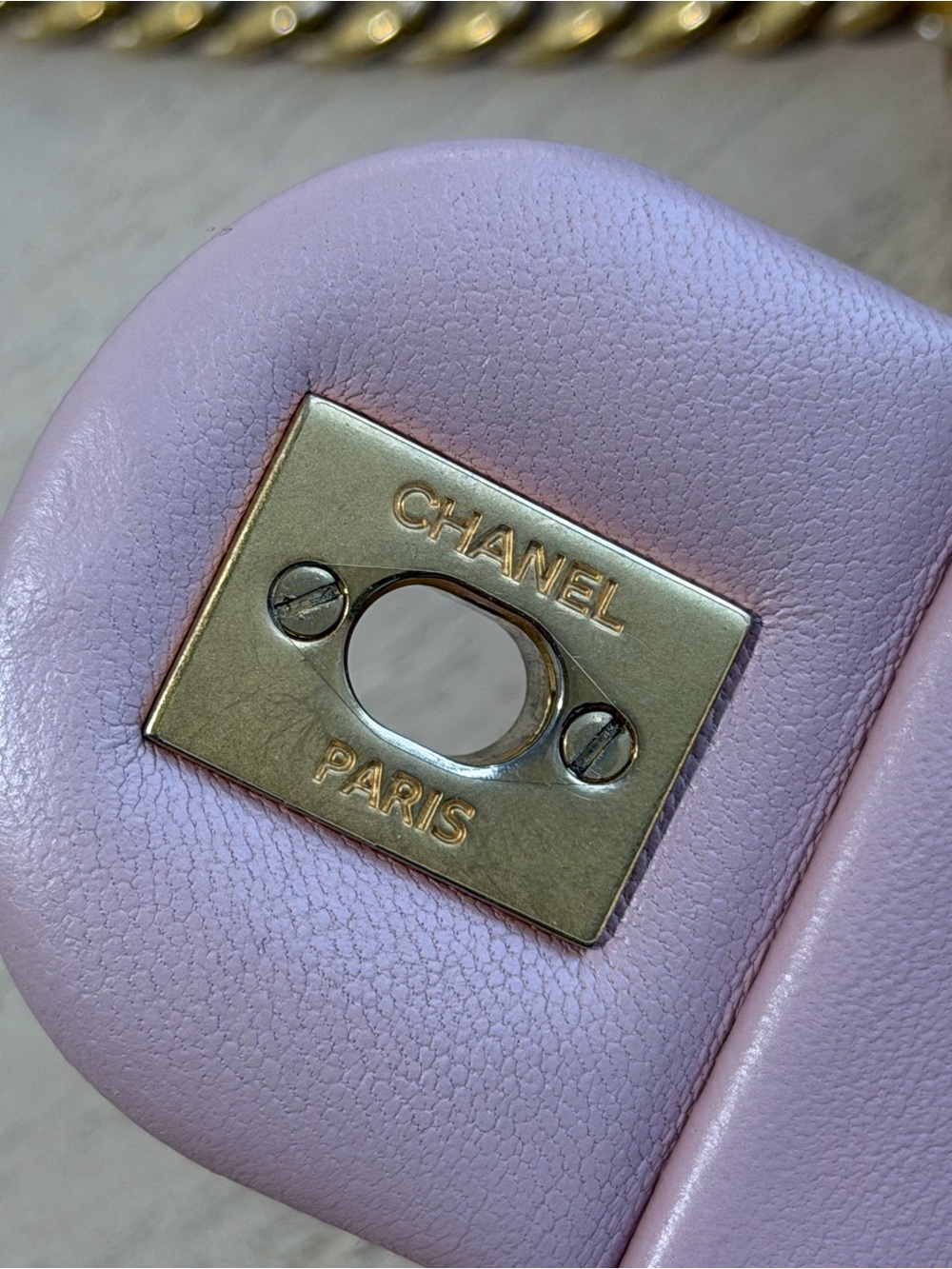 CHANEL Pearl Crush Classic Flap Small Light Pink Lambskin Vintage Gold Hardware - Picture 8 of 11
